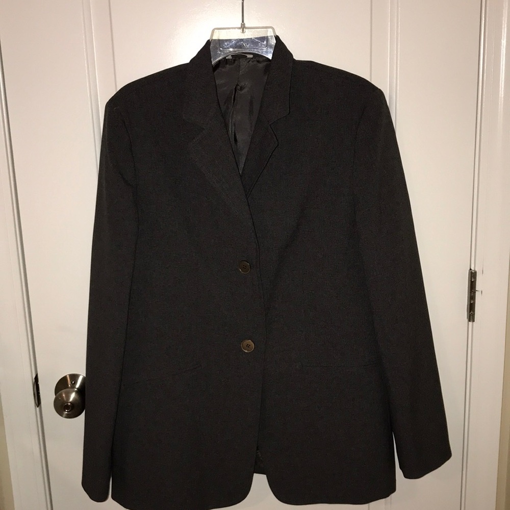 Gray blazer